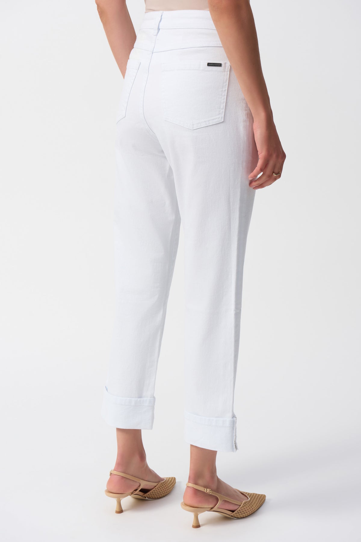 Slim Fit Cropped Jeans