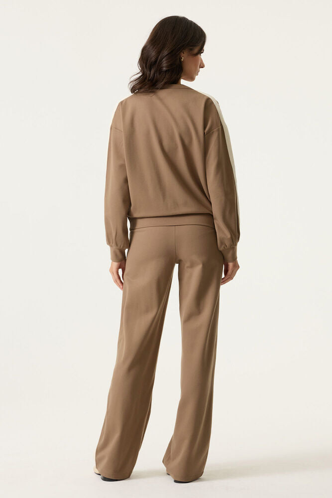GARCIA Brown Sweater