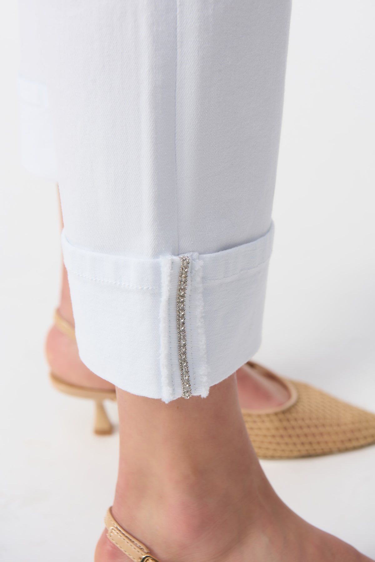 Slim Fit Cropped Jeans