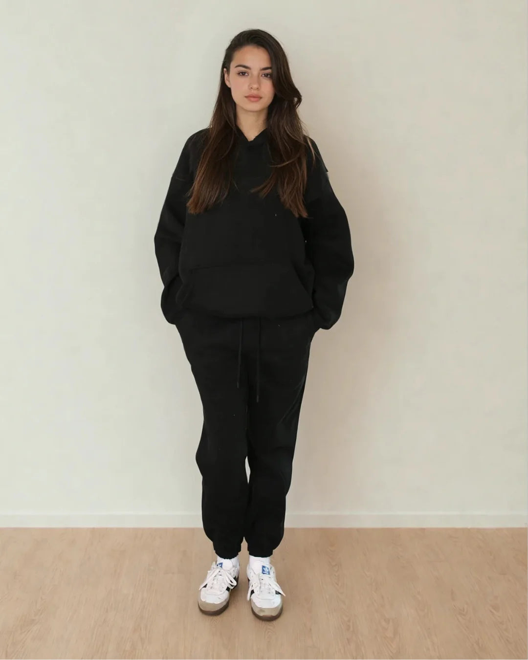 PRIV Laid Back Lounge Set - Black