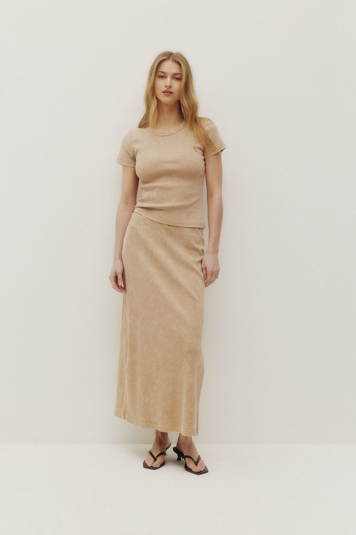 KUWALLA - T-shirt côtelé classique - Tan délavé