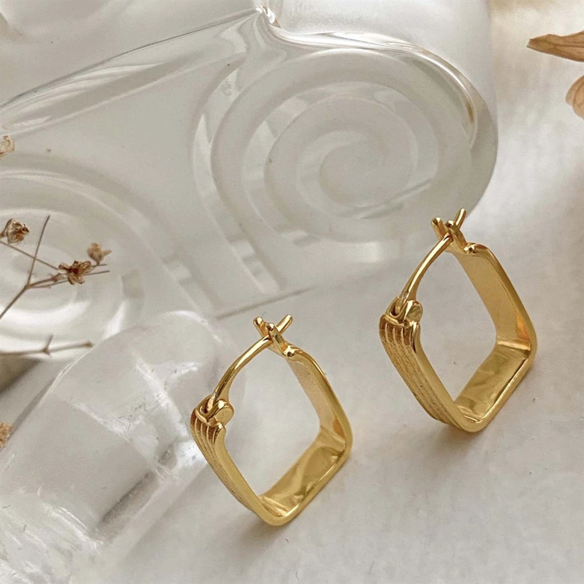 PIKA & BEAR - Tuscan - Hoop Earrings - Gold