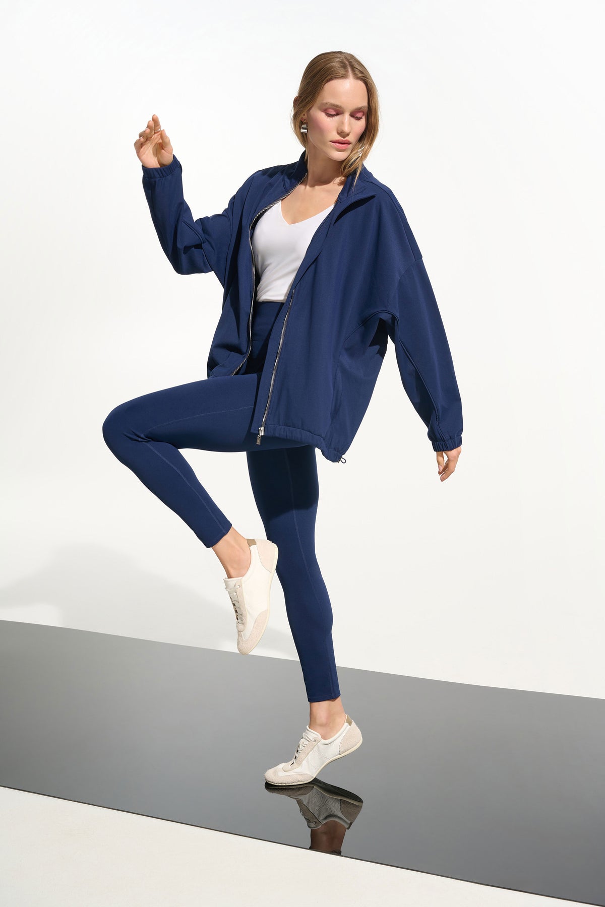 JOSEPH RIBKOFF Nylon Spandex Compression Leggings