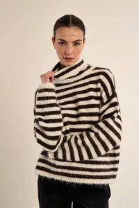 MOLLY BRACKEN - Stripped Turtle Neck - White & Brown