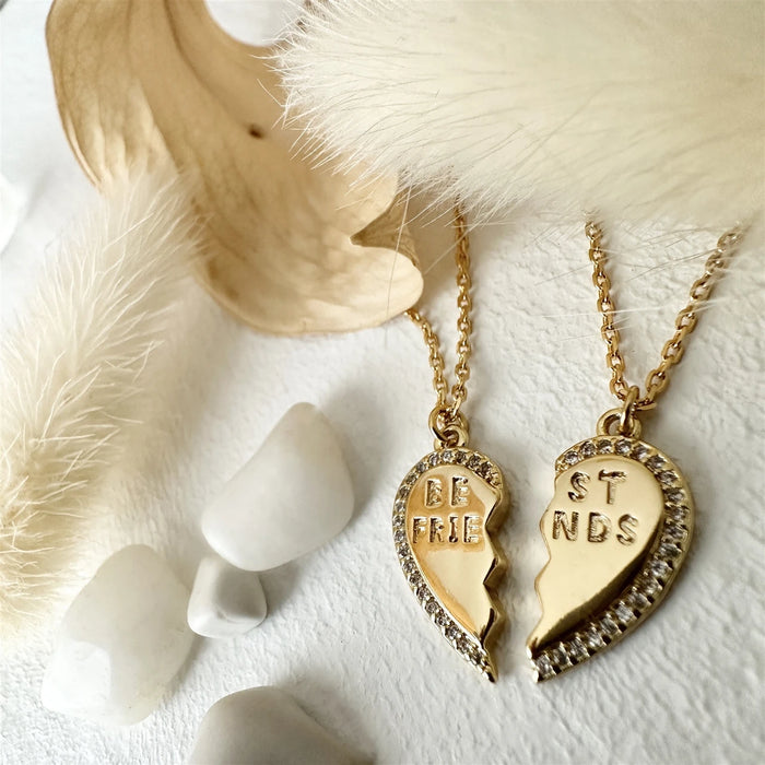 PIKA & BEAR - Best Friends - Heart Charm Necklace - Gold