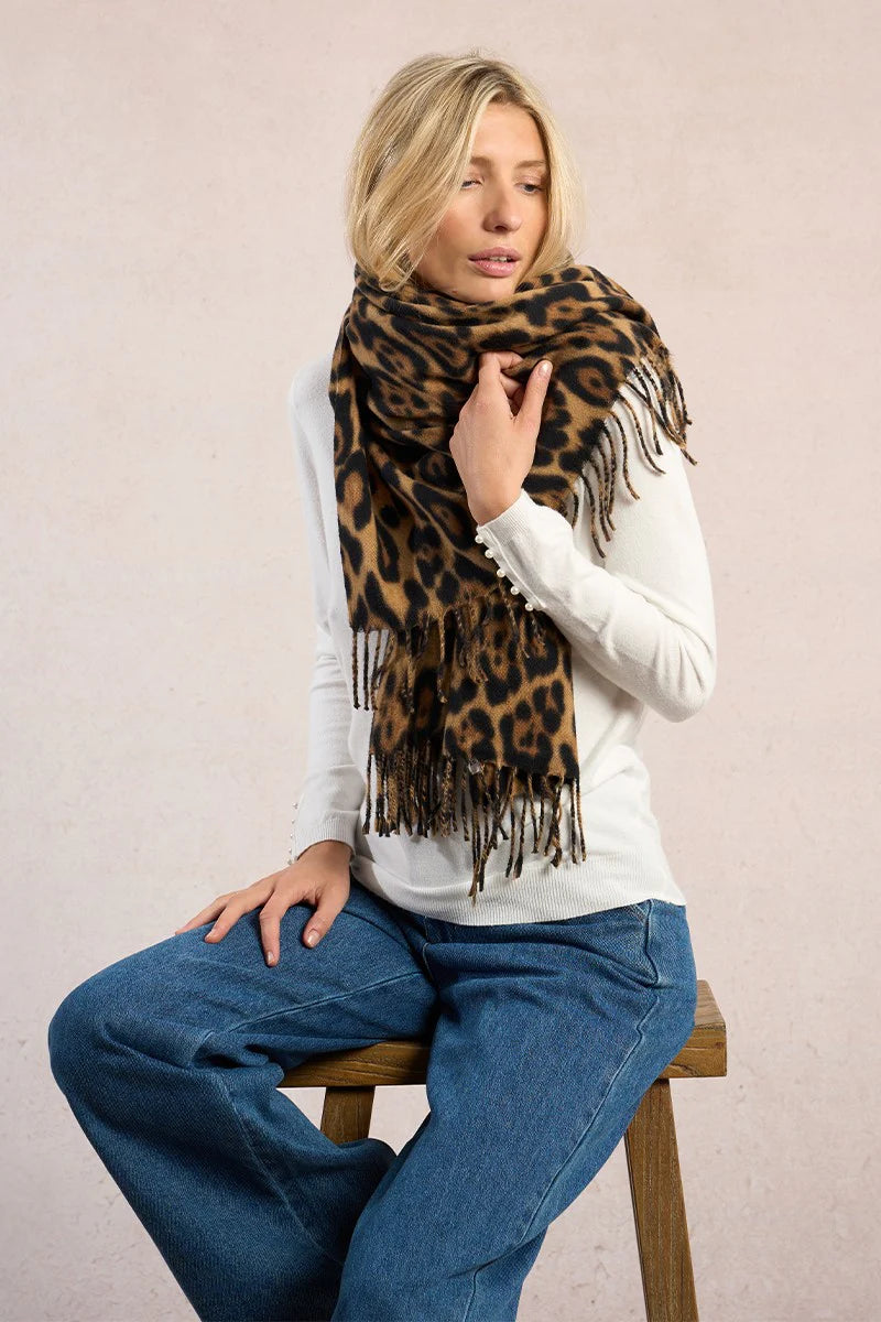Ladies Knitted Scarf
