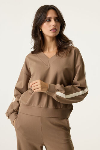 GARCIA Brown Sweater