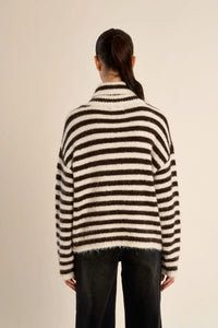 MOLLY BRACKEN - Stripped Turtle Neck - White & Brown
