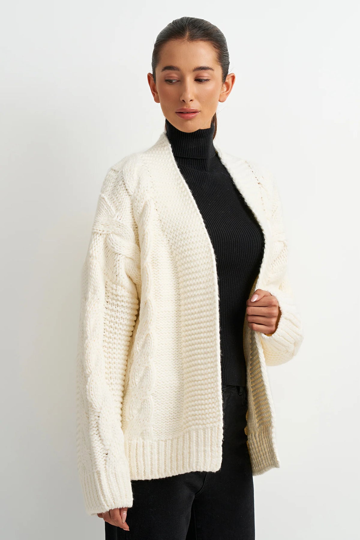 ASTRID - Morgan Cable Cardigan - Cream