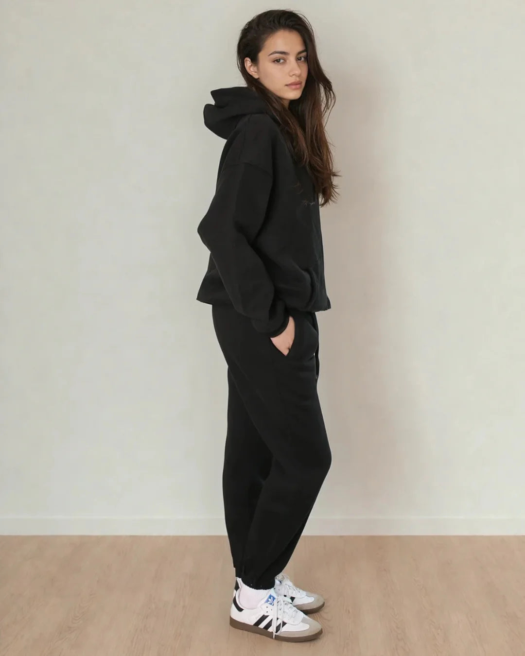 PRIV Laid Back Lounge Set - Black