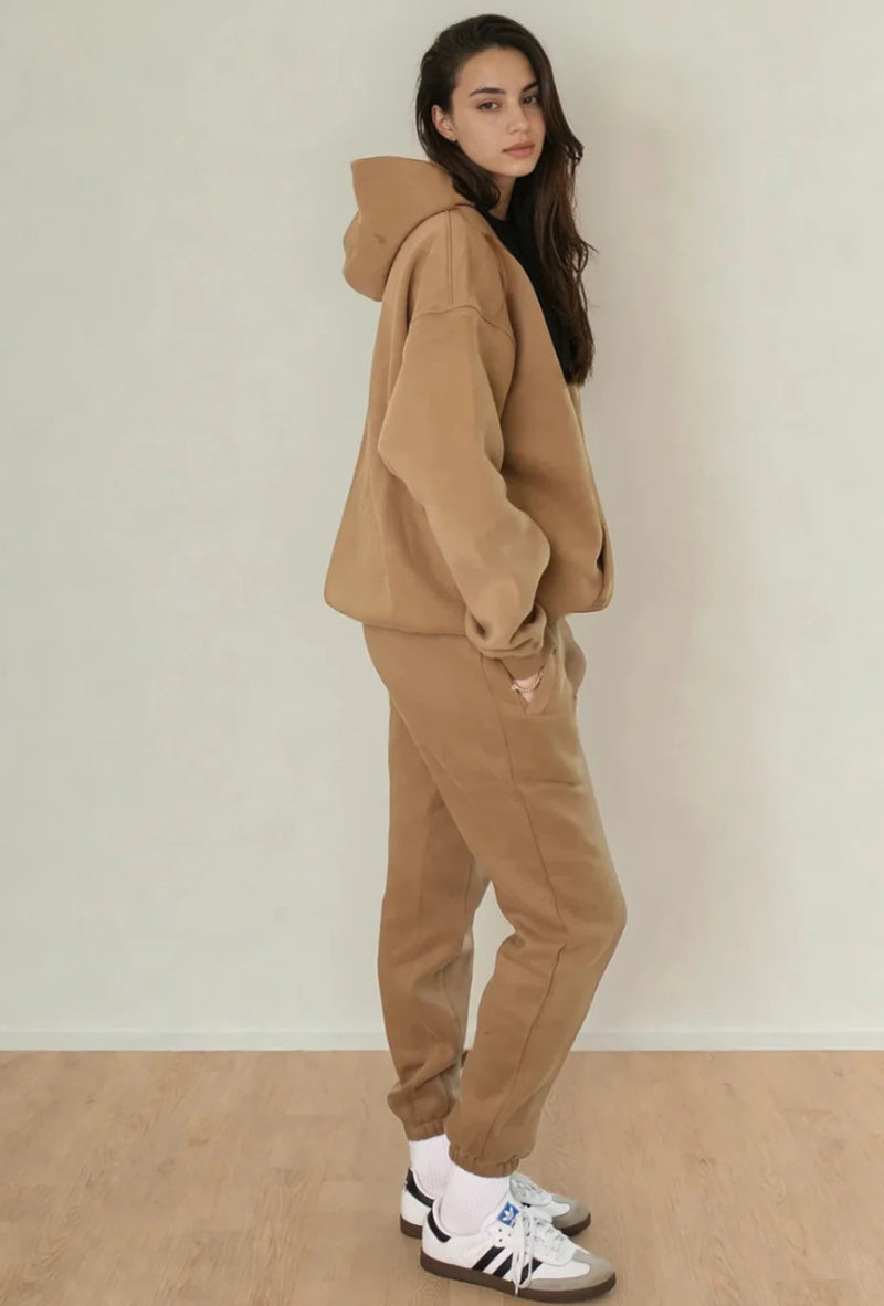 Laid Back Lounge Set in Pecan