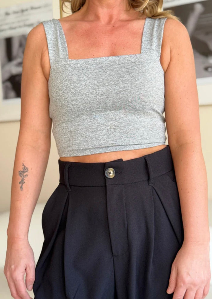 SECONDE PEAU - Gris - Crop Top à Bretelles Fines Clare