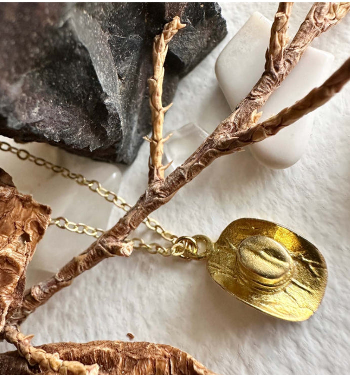 PIKA & BEAR Wild Wild West - Cowboy Hat Charm Necklace In Raw Brass