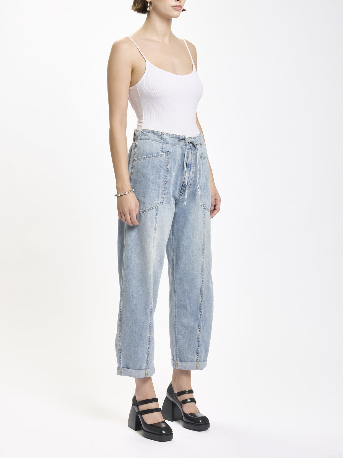 DAZE Villa Drawstring Barrel Leg