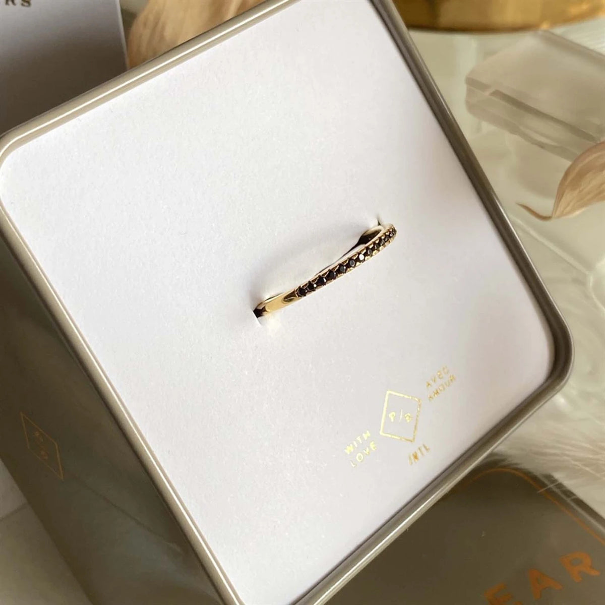 PIKA & BEAR - Vipera - Black Rhinestone Pavé Ring - Gold