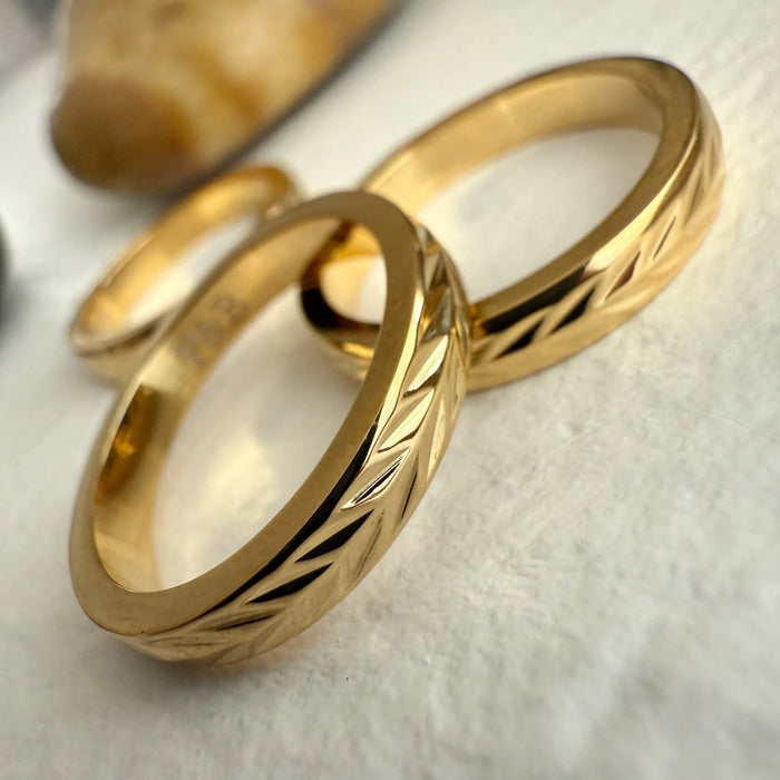 PIKA & BEAR - Sheaf - Laurel Pattern Ring - Gold