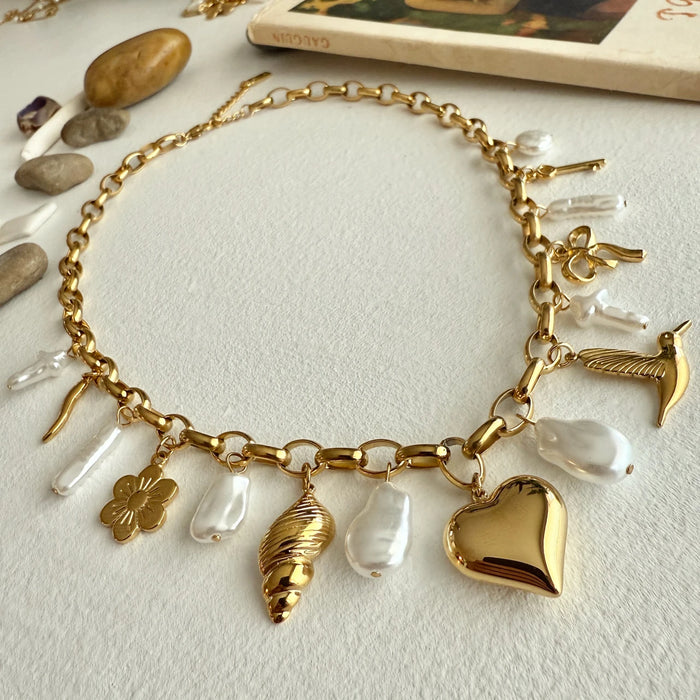 PIKA & BEAR - Calliope - Charm Necklace - Gold & Pearl