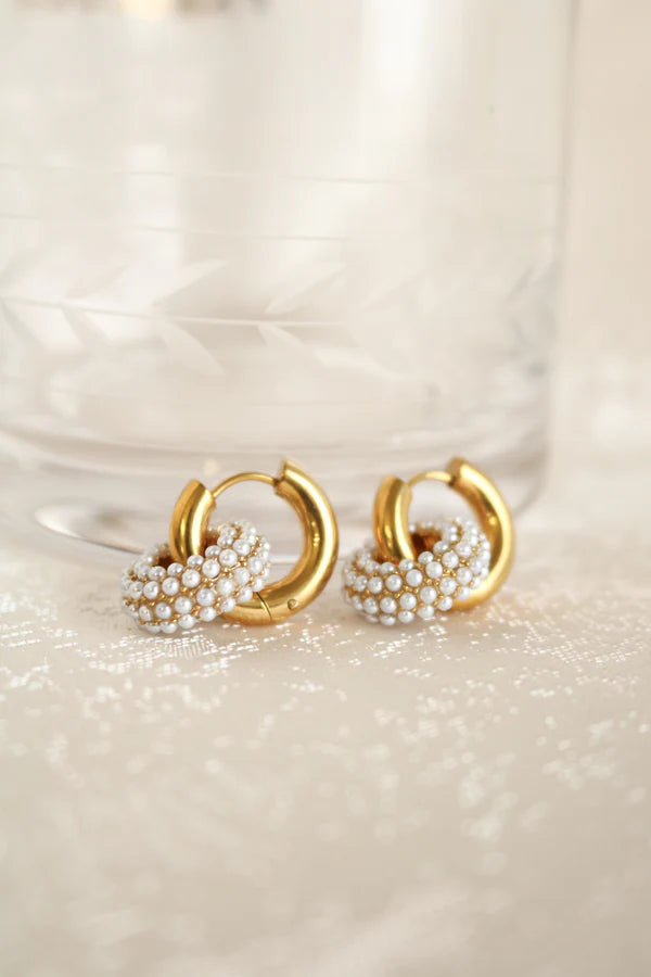 ICONIC BETTY The Aly in Pearl