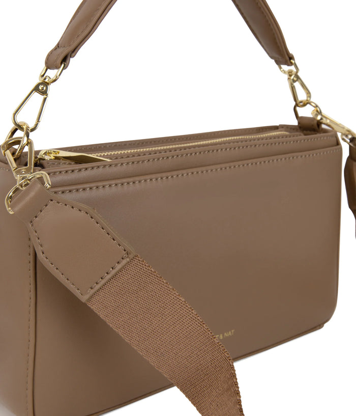 Women's Handbags & Backpacks – Threads at Alliance