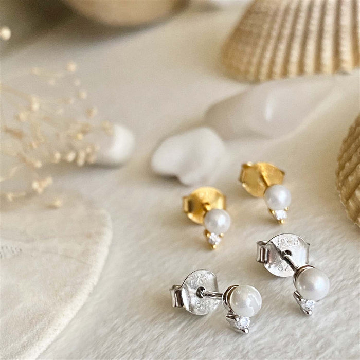 PIKA & BEAR Coyo - Dainty Pearl and Rhinestone Stud Earrings