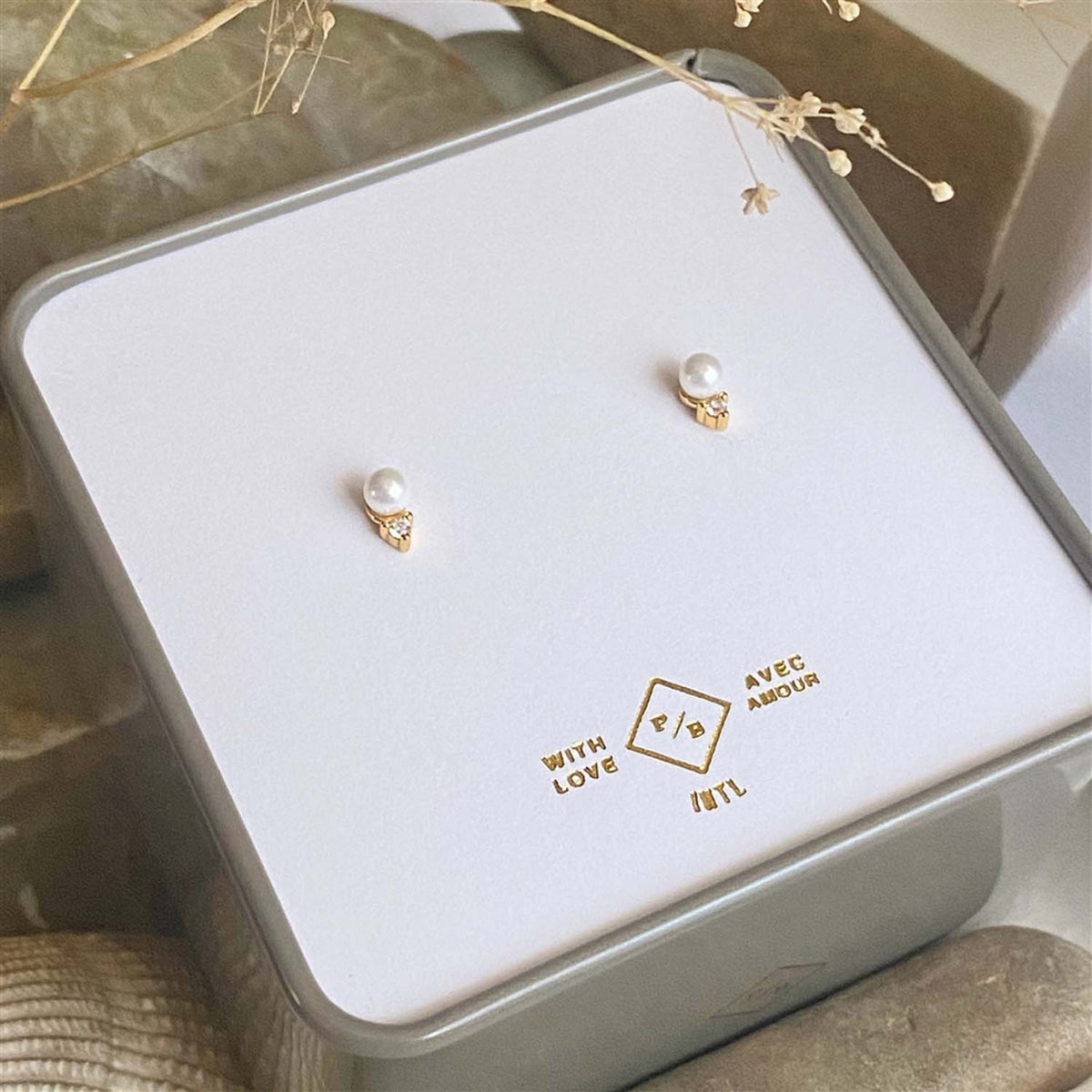 PIKA & BEAR Coyo - Dainty Pearl and Rhinestone Stud Earrings