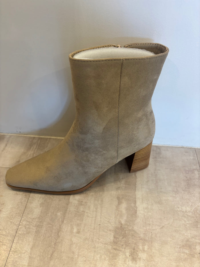 BILLINI Ozi Boot - Dune Suede