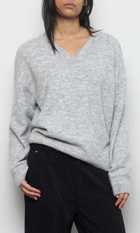 KUWALLA - Milkloom Fuzzy V-Neck - Heather Grey