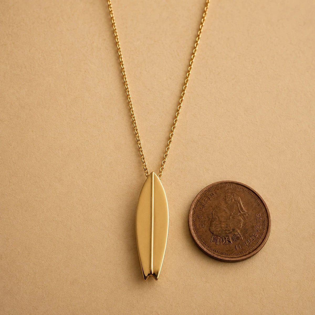 PIKA & BEAR - Fishtail - Surfboard Charm Necklace - Gold