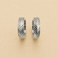 PIKA & BEAR - Artemis - Chevron Pattern Hoop Earrings - Silver