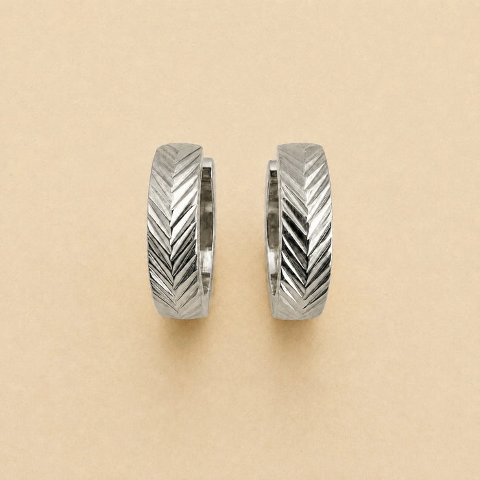 PIKA & BEAR - Artemis - Chevron Pattern Hoop Earrings - Silver