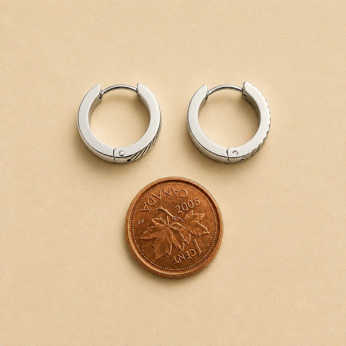 PIKA & BEAR - Artemis - Chevron Pattern Hoop Earrings - Silver