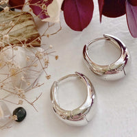 PIKA & BEAR - Bjorn - Oblong Hinge Hoop Earrings - Silver