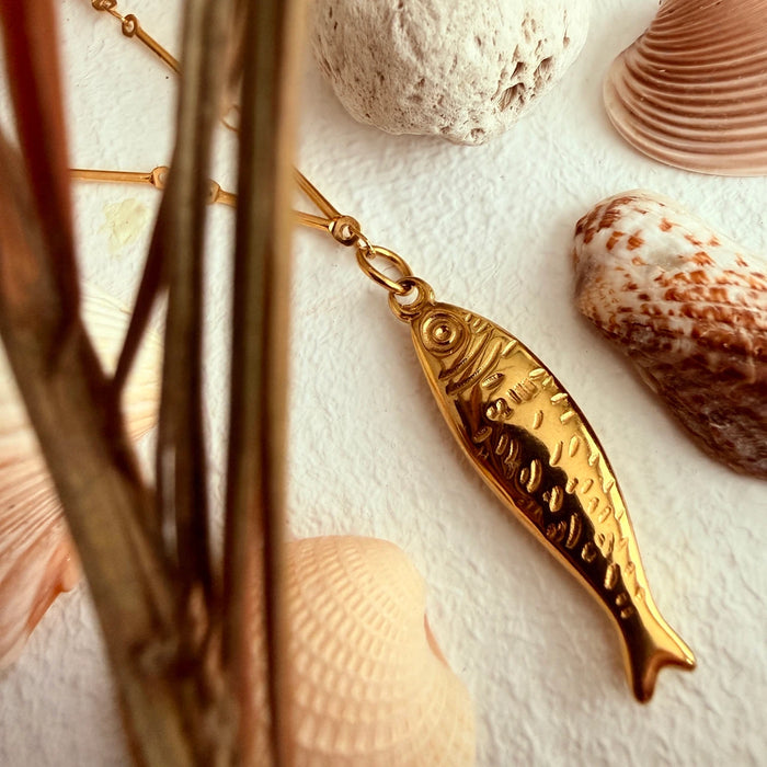 PIKA & BEAR - Sardinia - Fish Charm Necklace - Gold