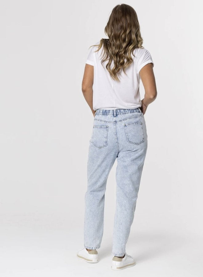 Vivien Mom Jeans